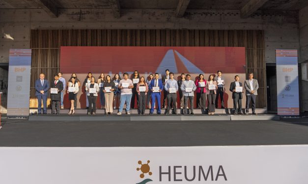 Consorcio HEUMA y BHP capacitan a más de 100 universitarios de Antofagasta en competencias clave para la industria minera